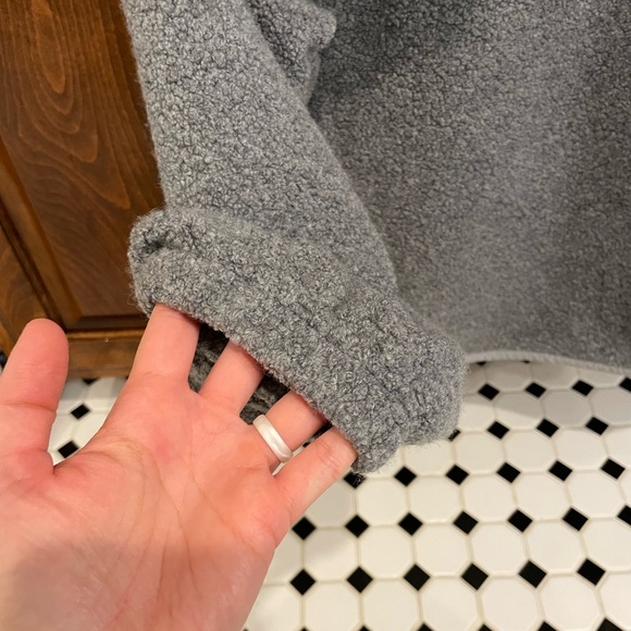 Outdoor Voices MegaFleece - Picture 10 of 12